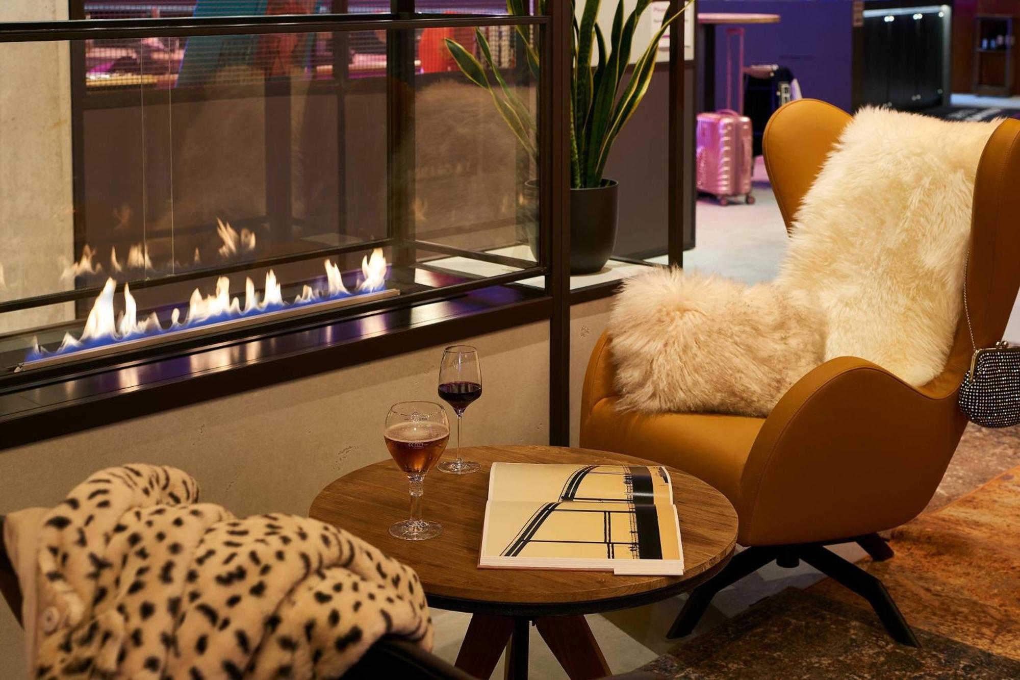 Moxy Brussels Center Hotel
