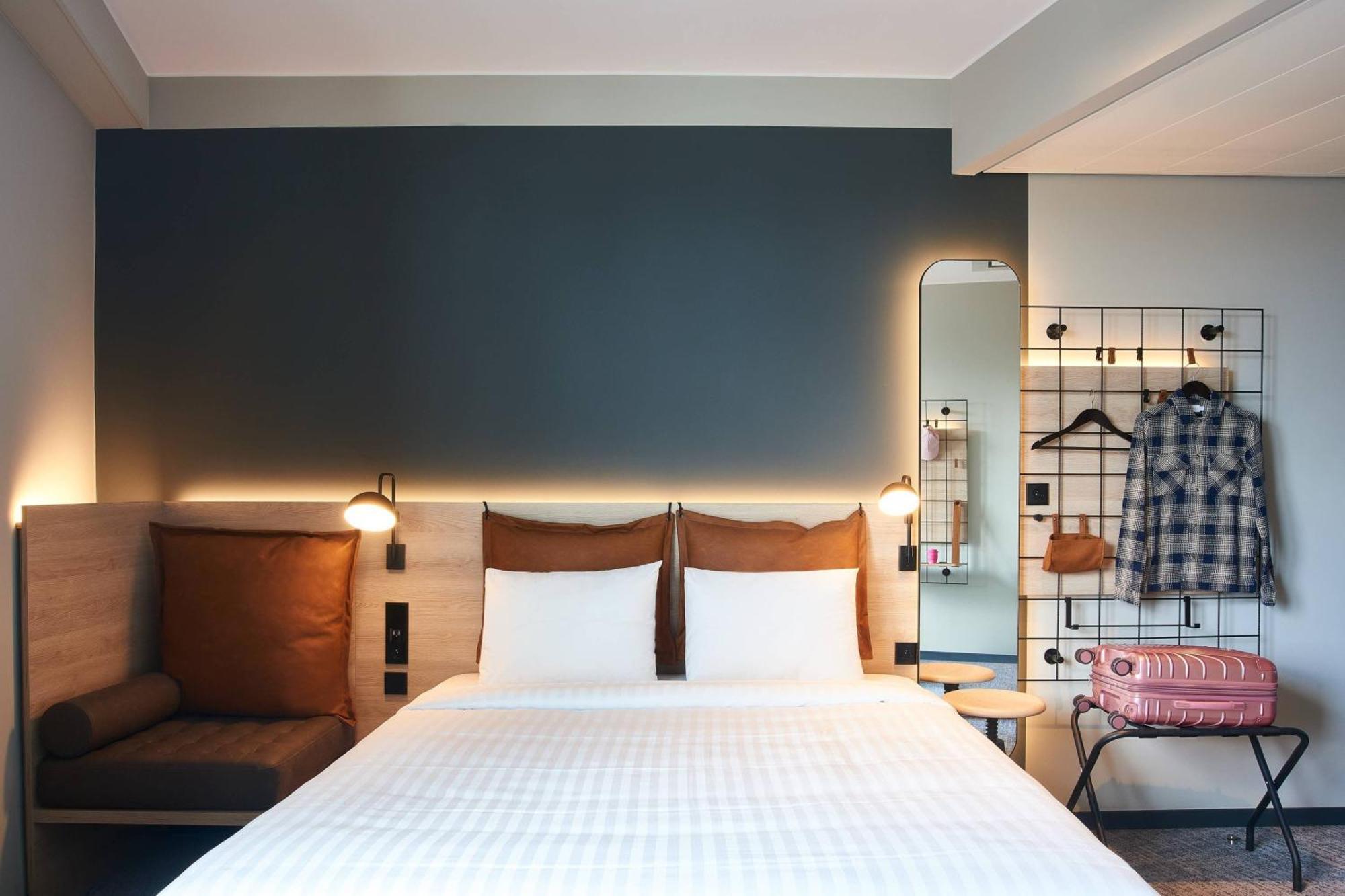 Moxy Brussels Center Hotel